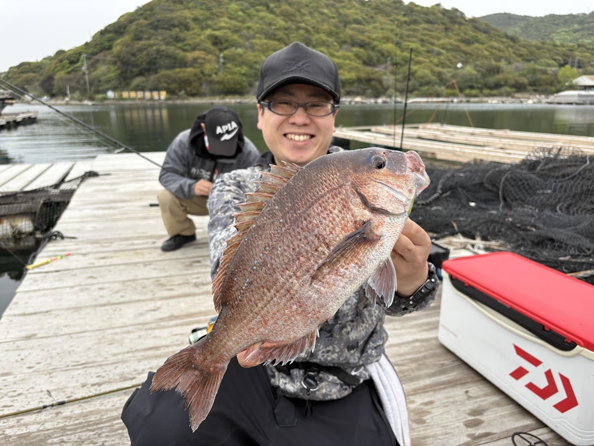 前略！フチの上より！～釣堀水宝さんへ行って来ました編～ | 釣具の